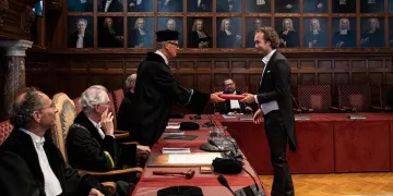 Arts-assistent Joost van Erp gepromoveerd 
